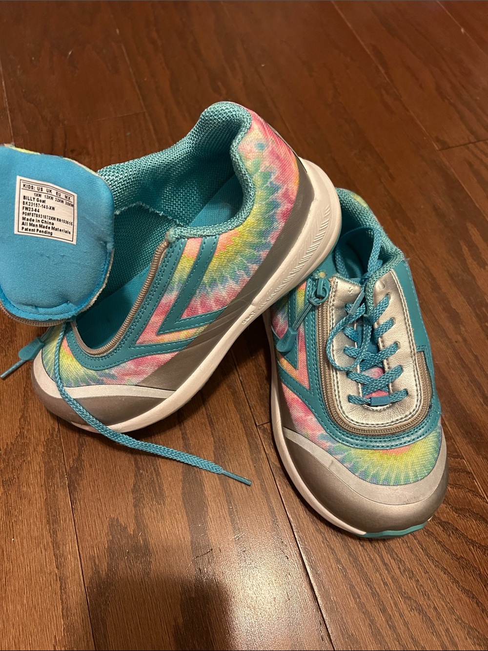 Kids Turquoise Tie-Dye Athletic Sneakers with Easy Lace and Zipper